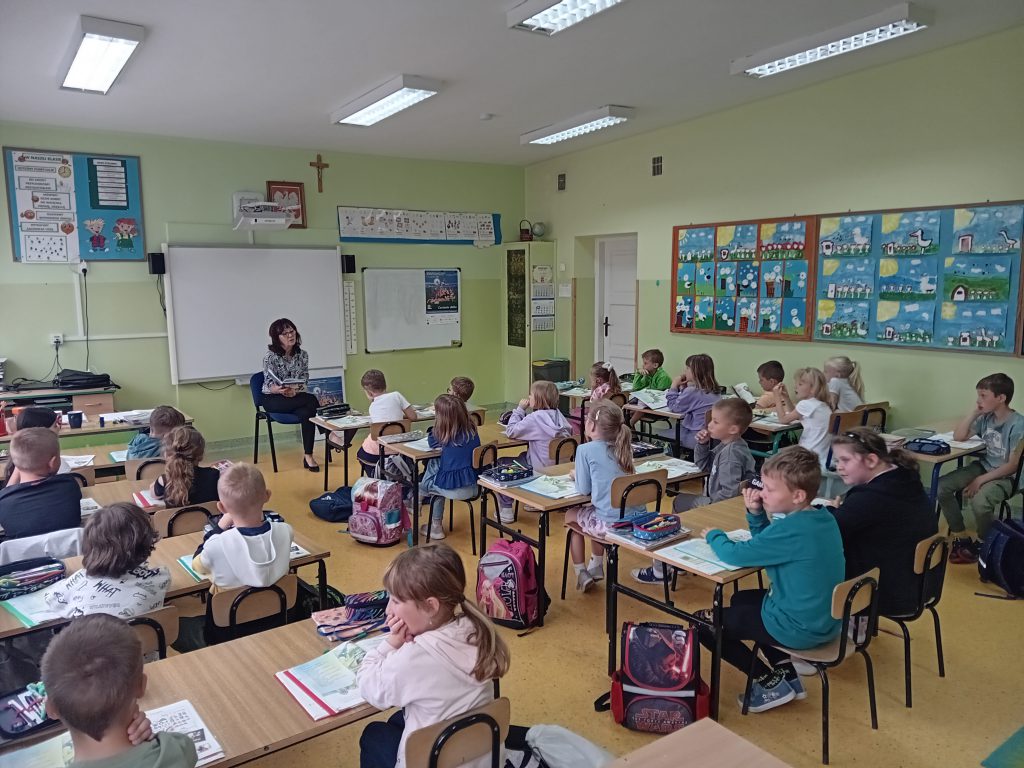 Ogólnopolski Tydzień Czytania Dzieciom – ,,CZYTANIE ZBLIŻA”